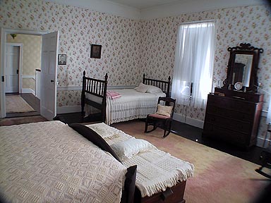 Front right bedroom